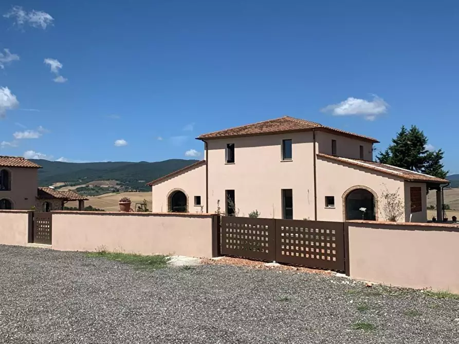casa indipendente in vendita a Lajatico