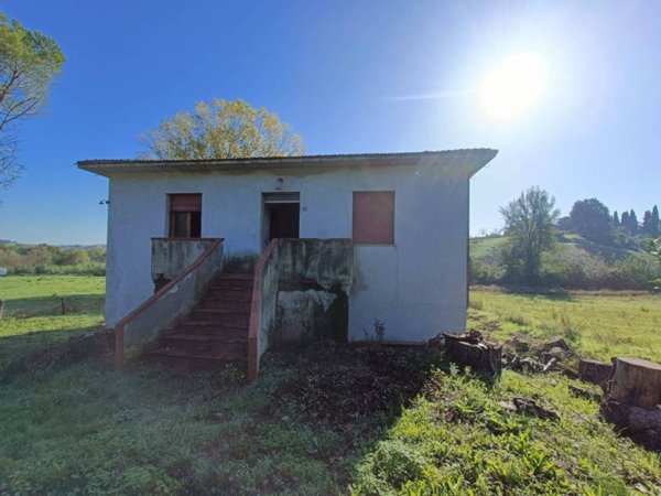 casa indipendente in vendita a Lajatico in zona La Sterza