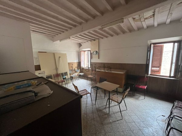 appartamento in vendita a Lajatico in zona Orciatico