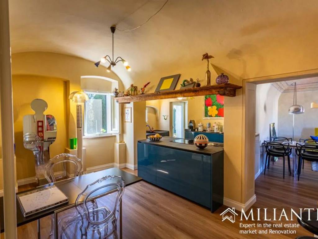 appartamento in vendita a Lajatico