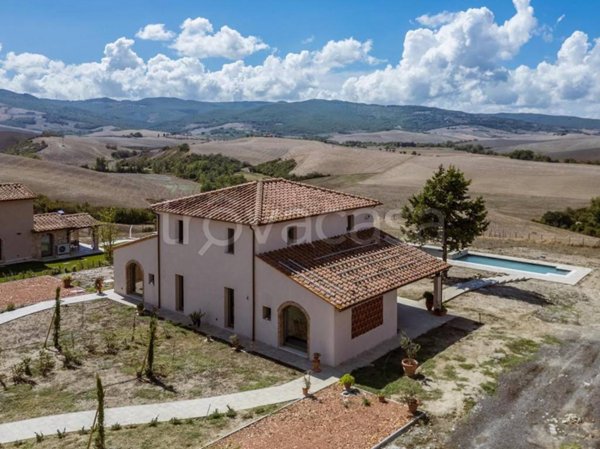casa indipendente in vendita a Lajatico