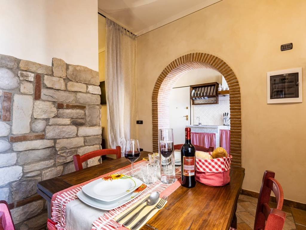 appartamento in vendita a Lajatico