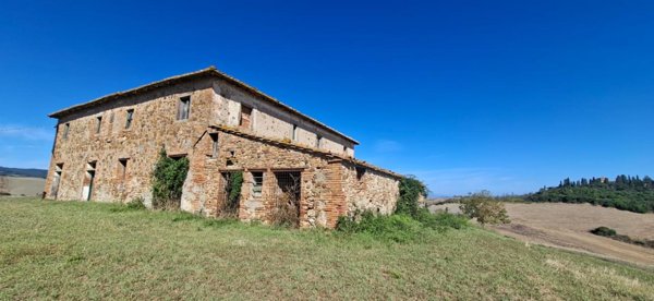 casa indipendente in vendita a Lajatico