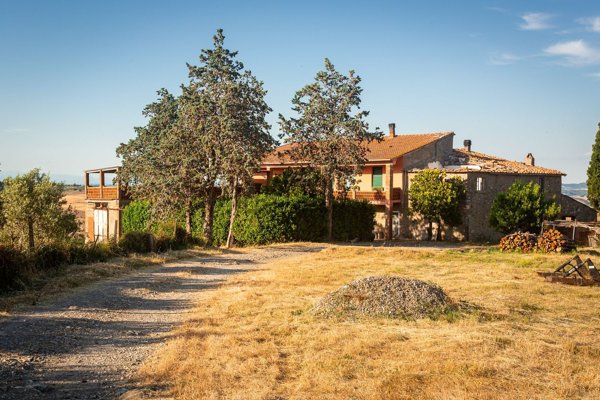 appartamento in vendita a Lajatico in zona Orciatico