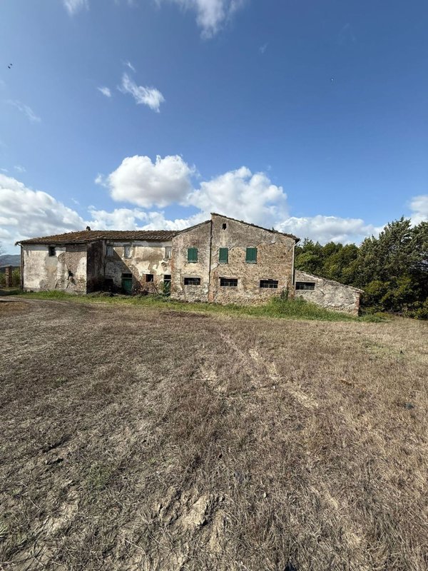 villa in vendita a Lajatico in zona San Giovanni