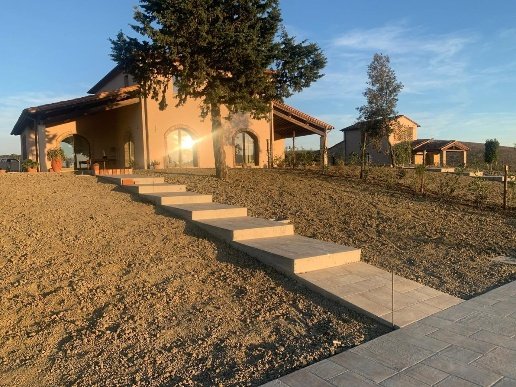 casa indipendente in vendita a Lajatico