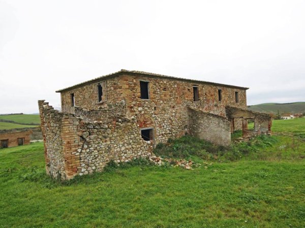casa indipendente in vendita a Lajatico in zona San Giovanni