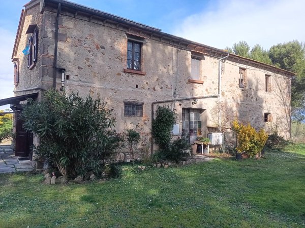 casale in vendita a Lajatico in zona Orciatico