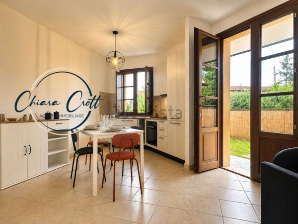 casa indipendente in vendita a Lajatico in zona Orciatico