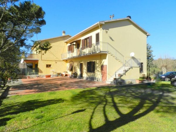 casa indipendente in vendita a Montecatini Val di Cecina