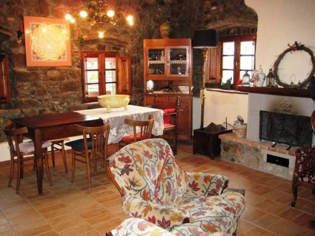 appartamento in vendita a Montecatini Val di Cecina