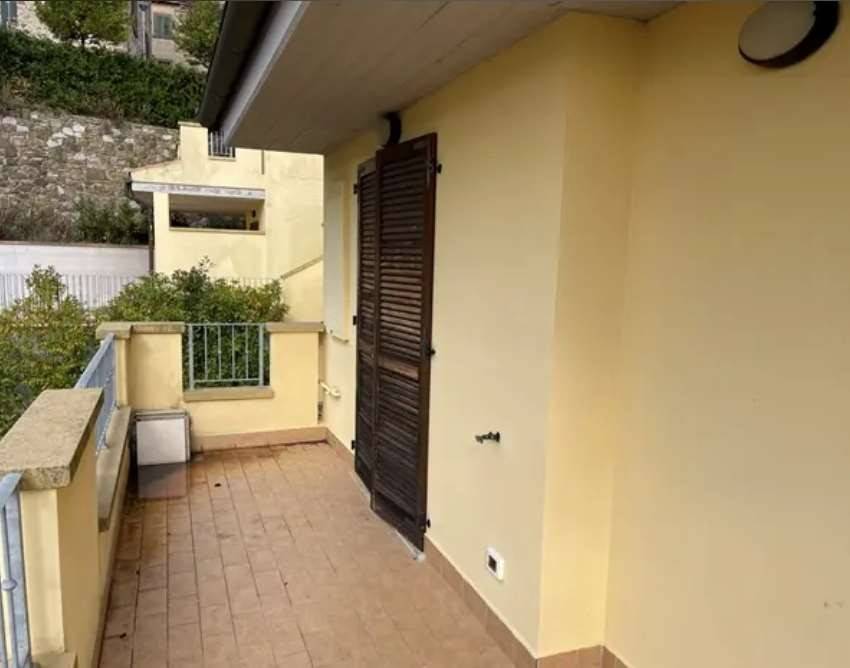appartamento in vendita a Montecatini Val di Cecina