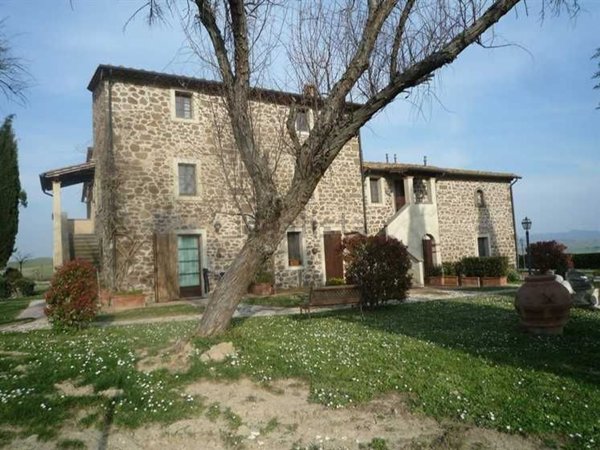 appartamento in vendita a Montecatini Val di Cecina