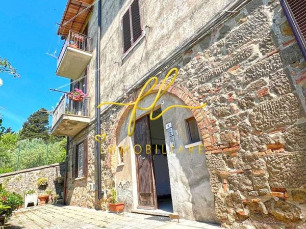 appartamento in vendita a Montecatini Val di Cecina