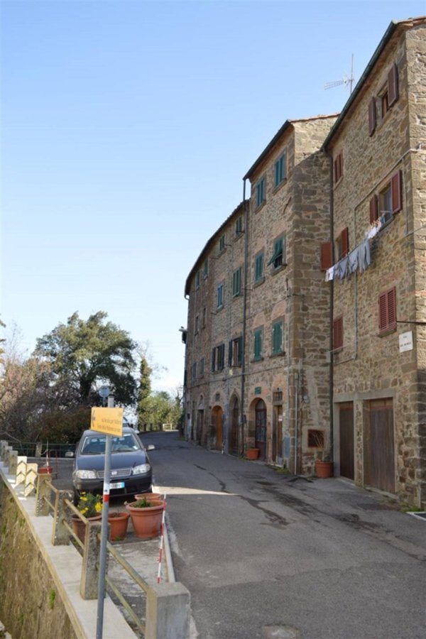 casa indipendente in vendita a Montecatini Val di Cecina