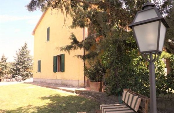 casa semindipendente in vendita a Montecatini Val di Cecina in zona Querceto