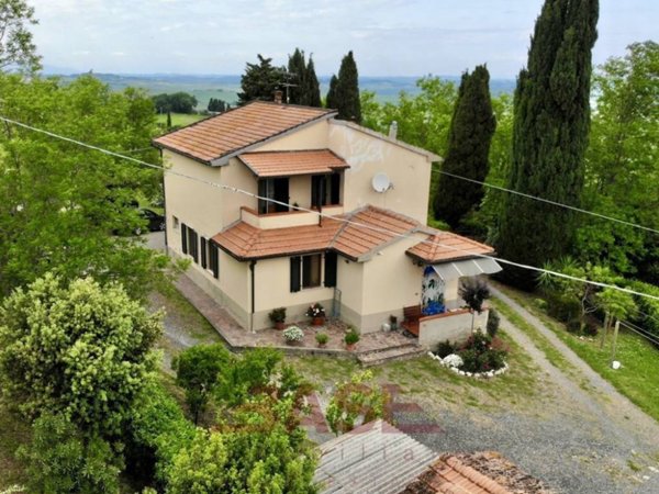 casa indipendente in vendita a Montecatini Val di Cecina