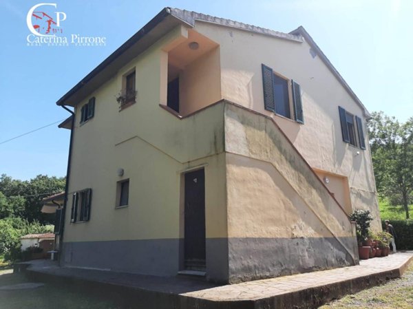 appartamento in vendita a Montecatini Val di Cecina