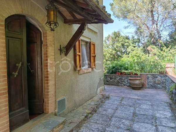 casa indipendente in vendita a Montecatini Val di Cecina in zona Querceto