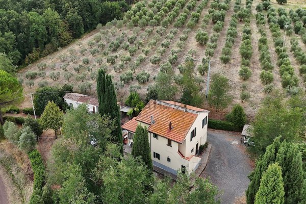 casale in vendita a Montecatini Val di Cecina