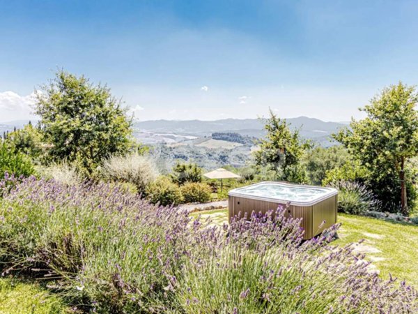 casale in vendita a Montecatini Val di Cecina