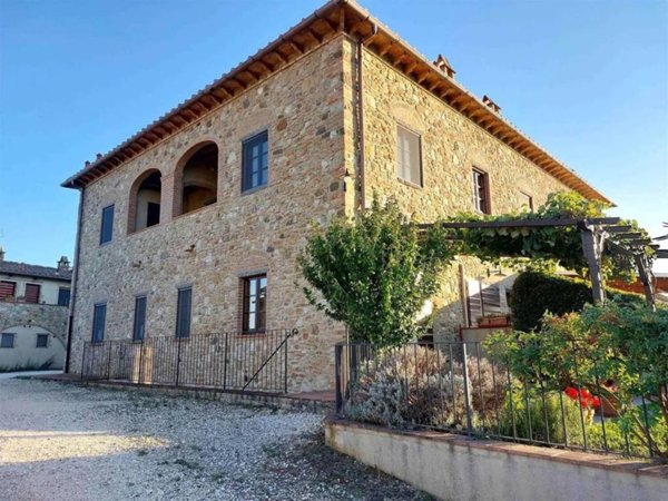 appartamento in vendita a Montecatini Val di Cecina