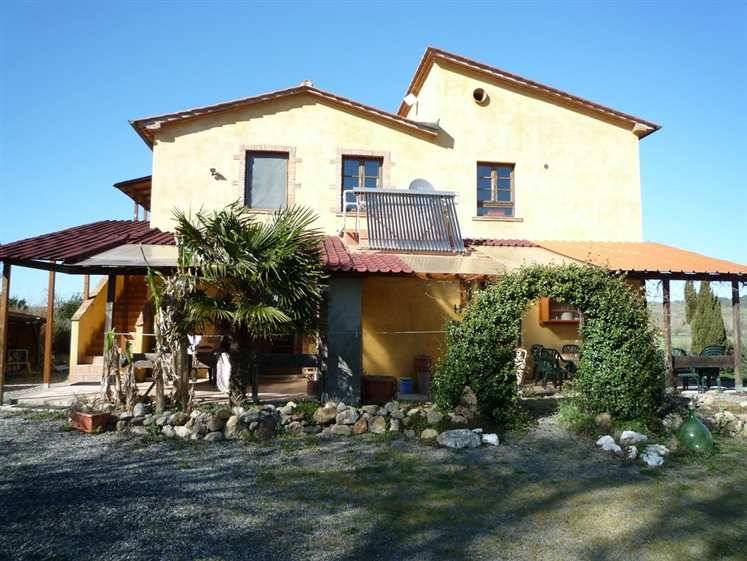 casa indipendente in vendita a Montecatini Val di Cecina