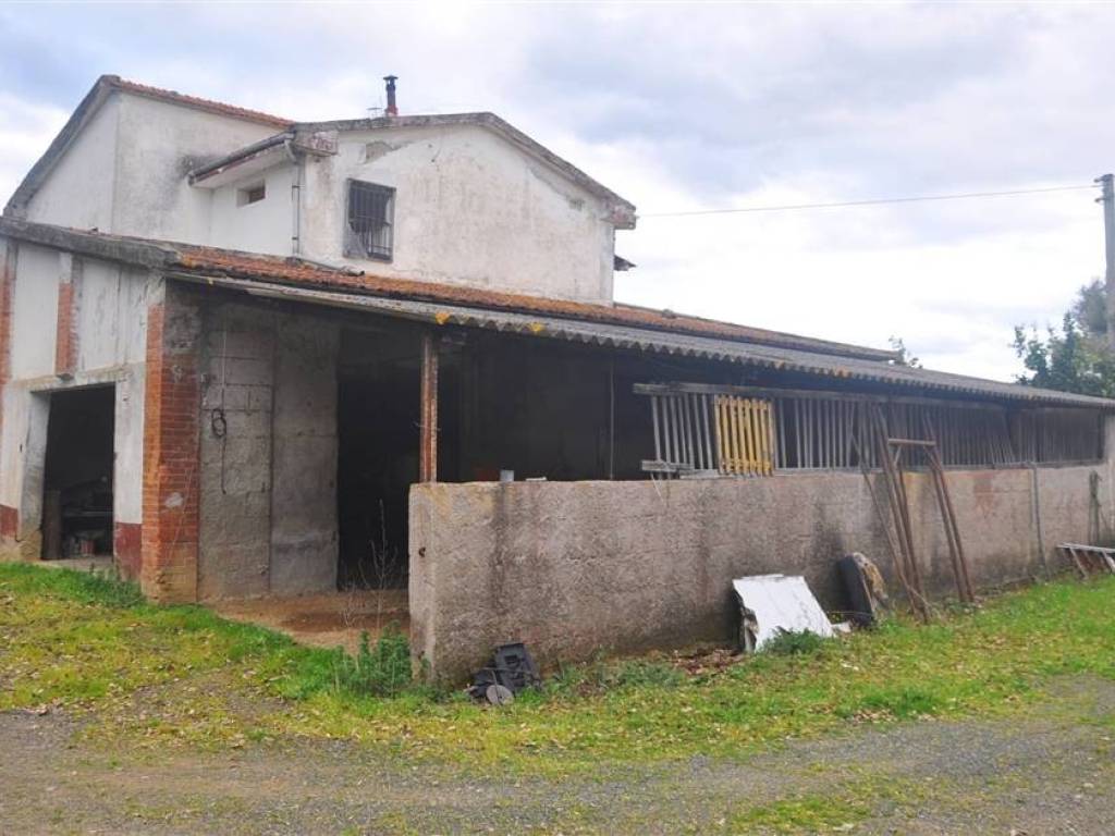 casa indipendente in vendita a Montecatini Val di Cecina in zona Querceto