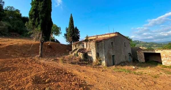 casa indipendente in vendita a Montecatini Val di Cecina
