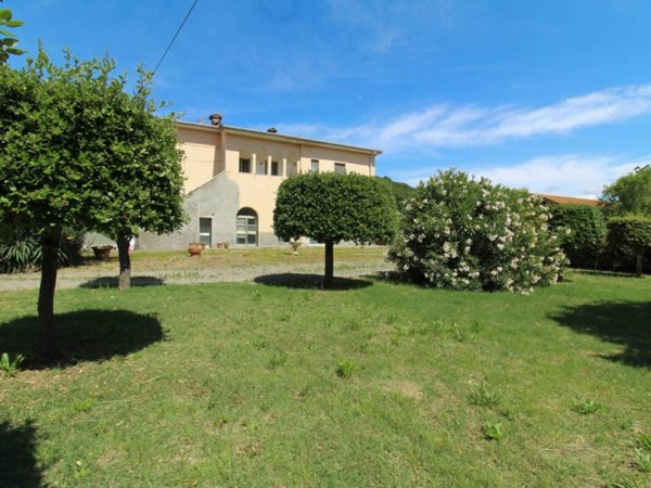casa indipendente in vendita a Montecatini Val di Cecina