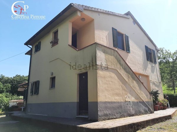 casa indipendente in vendita a Montecatini Val di Cecina