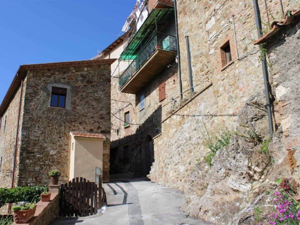 appartamento in vendita a Montecatini Val di Cecina