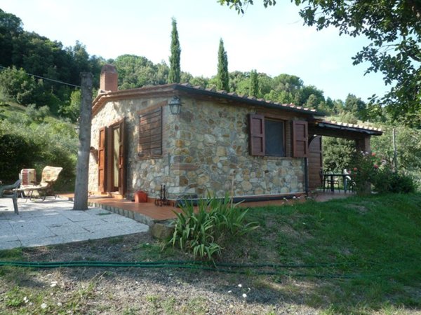 casale in vendita a Montecatini Val di Cecina