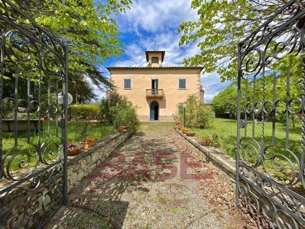 casa indipendente in vendita a Montecatini Val di Cecina