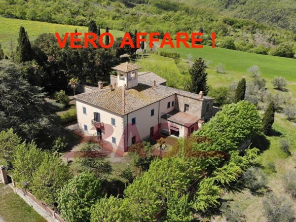 casa indipendente in vendita a Montecatini Val di Cecina