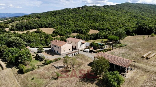 casa indipendente in vendita a Montecatini Val di Cecina