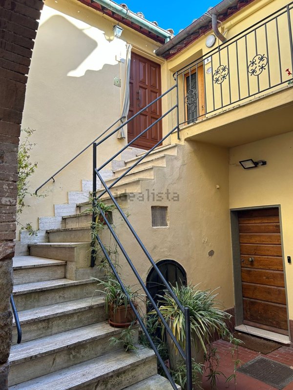 appartamento in vendita a Montecatini Val di Cecina