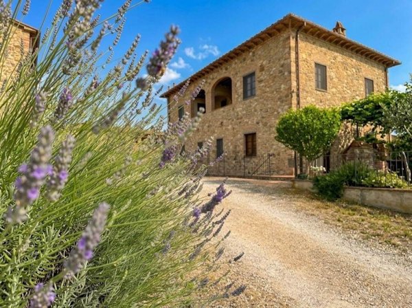 appartamento in vendita a Montecatini Val di Cecina