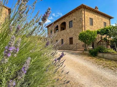 appartamento in vendita a Montecatini Val di Cecina