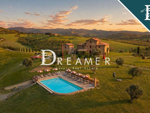 casa indipendente in vendita a Montecatini Val di Cecina