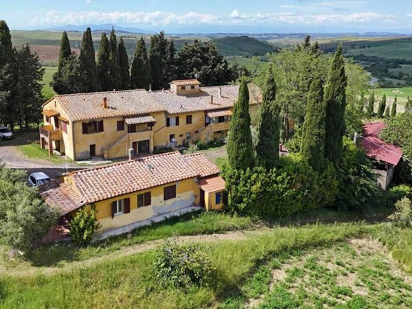 casa indipendente in vendita a Montecatini Val di Cecina