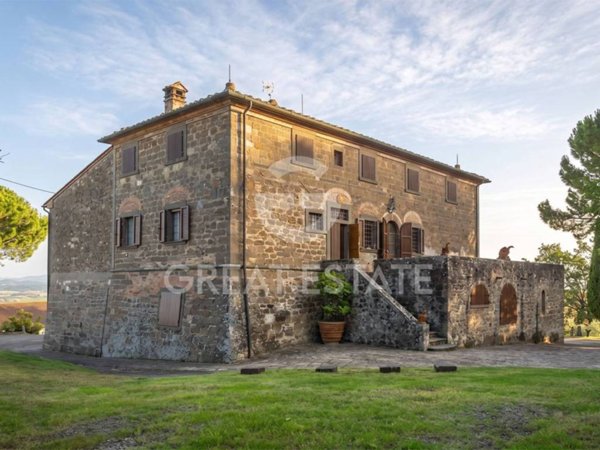 casa indipendente in vendita a Montecatini Val di Cecina