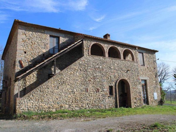 casa indipendente in vendita a Montecatini Val di Cecina in zona Casaglia