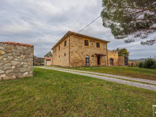 casa indipendente in vendita a Montecatini Val di Cecina in zona Ponteginori