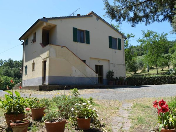 appartamento in vendita a Montecatini Val di Cecina
