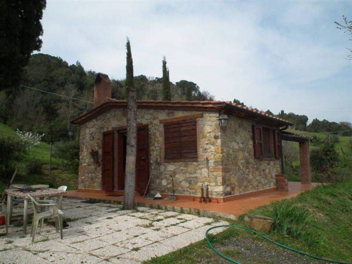 casa indipendente in vendita a Montecatini Val di Cecina