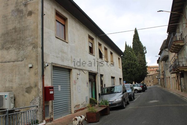 appartamento in vendita a Montecatini Val di Cecina in zona Ponteginori