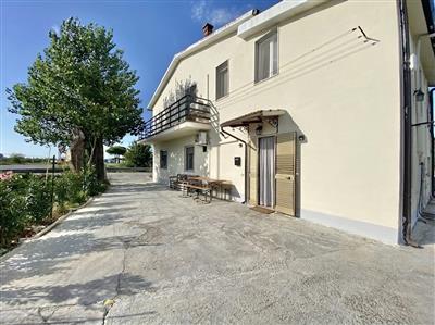 appartamento in vendita a Montecatini Val di Cecina in zona Gello
