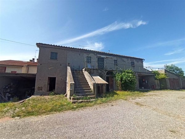 appartamento in vendita a Montecatini Val di Cecina in zona Ponteginori