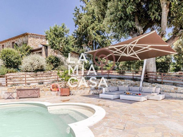 casa indipendente in vendita a Montecatini Val di Cecina in zona Ponteginori